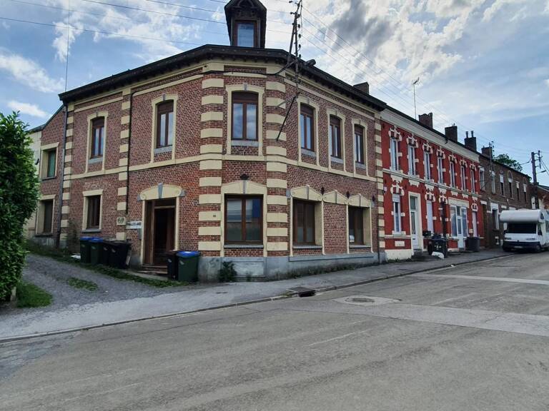 Appartement   à vendre 84 m² — photo 1