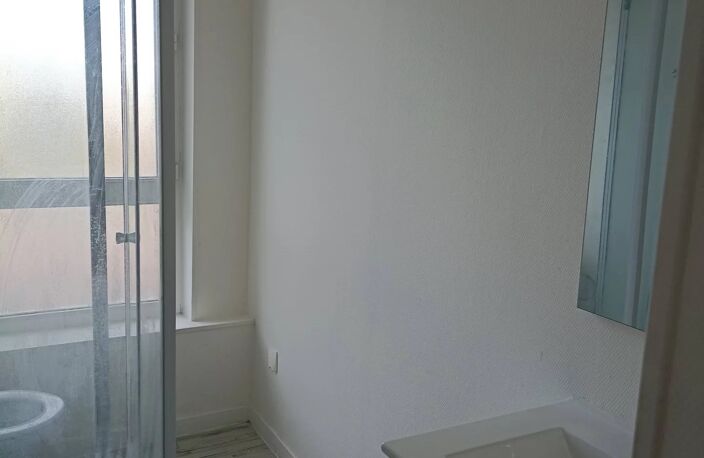 Bien vendu : Appartement  Aulnoye-Aymeries (59620) — photo 4