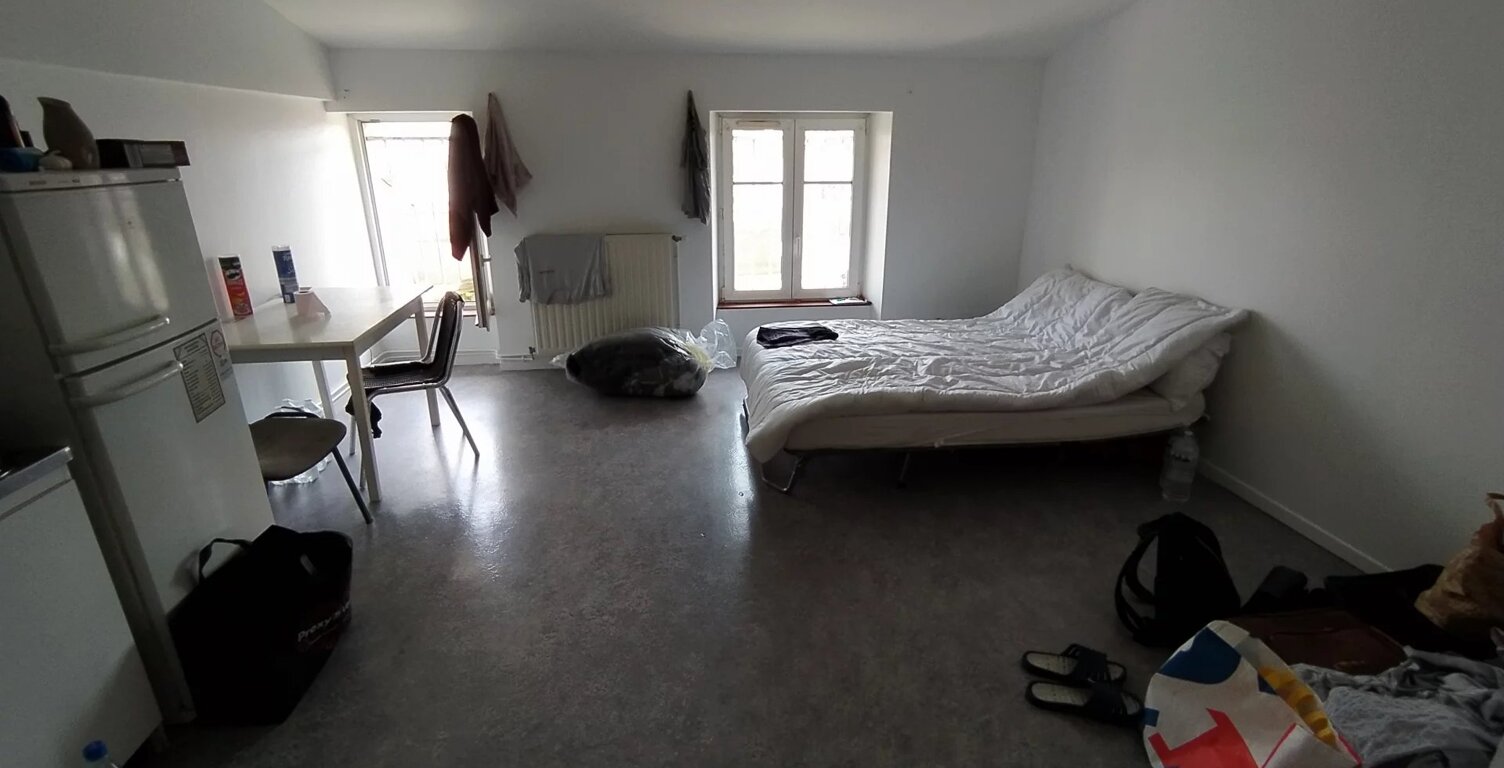 Bien vendu : Appartement  Hirson (02500) — photo 1
