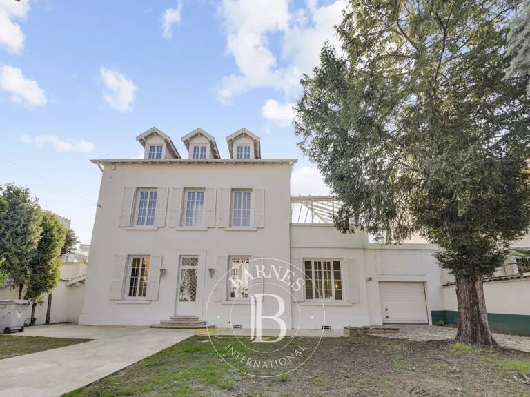 Lyon 8 - Monplaisir - Maison de charme de 173.4 m² - 6 chambres — photo 1