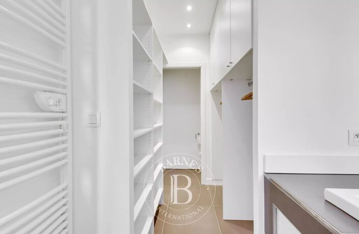 Lyon 6 - Tête D'Or - Appartement rénové et meublé de 80,68 m² - 2 Chambres — photo 5