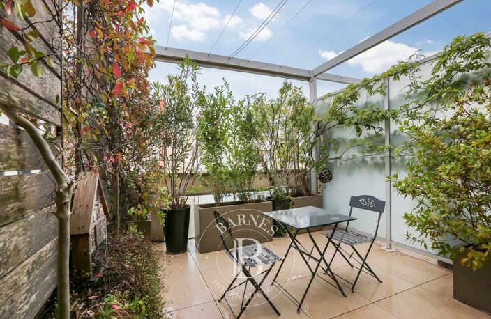 Lyon 6 - Edgar Quinet - Appartement meublé et rénové de 61.28 m² - Garage - Terrasse - 1 Chambre — photo 4