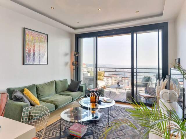 Lyon 4 - Croix-Rousse - Appartement meublé de 62,18 m² - Balcon - 2 Chambres — photo du bien