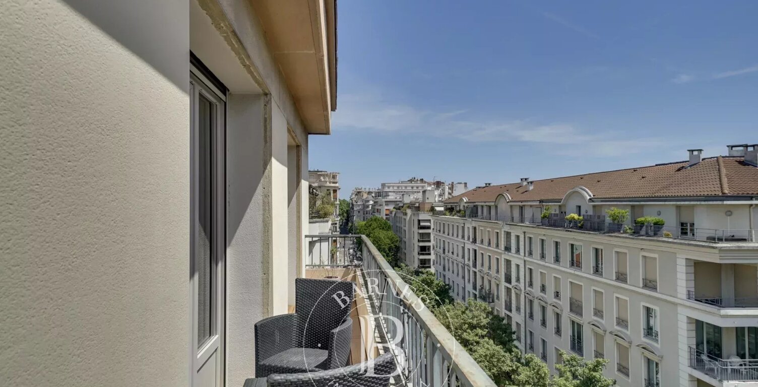 Lyon 6 - Puvis de Chavannes - Appartement non-meublé de 105,16 m² - 2 Balcons - 3 Chambres — photo 1