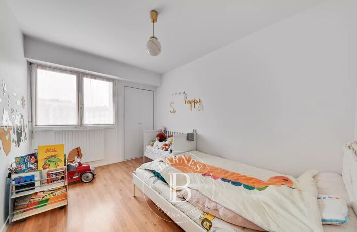 Lyon 6 - Massena - Appartement Non-meublé de 99,05 m² - 1 Bureau - 1 Loggia - 1 - Balcon - 2 Chambres — photo 5