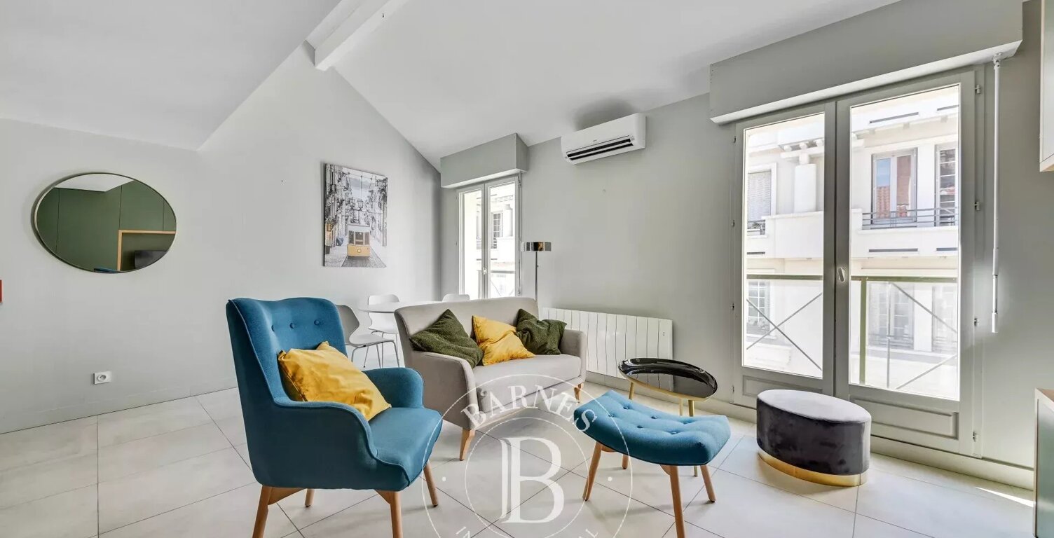 Lyon 2 - Jacobins - Appartement meublé de 64,64 m² - Balcon - 1 Chambre — photo 1