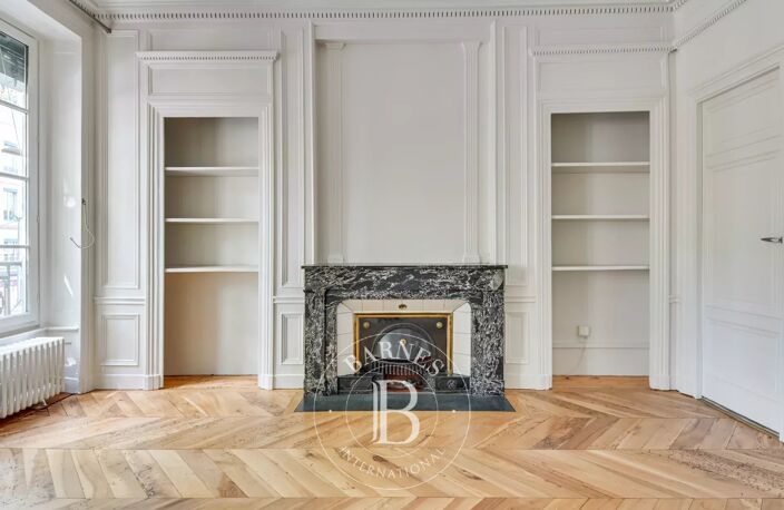 Lyon 6 - Foch - Appartement rénové de 75,74 m² - Cave - 2 Chambres — photo 2
