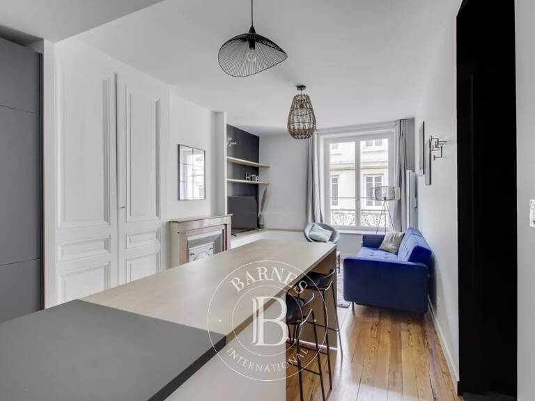 Lyon 1 - Saint Vincent - Appartement meublé et rénové de 41,66 m² - 1 Chambre — photo 1