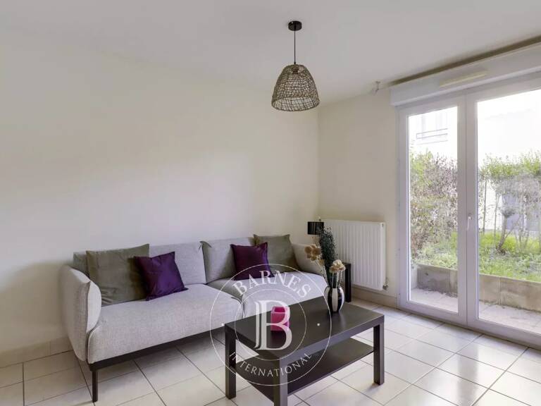 Collonges-au-Mont-D'Or - Appartement meublé de 57,48 m² - Jardin - Garage - Cave - 1 Chambre — photo 1