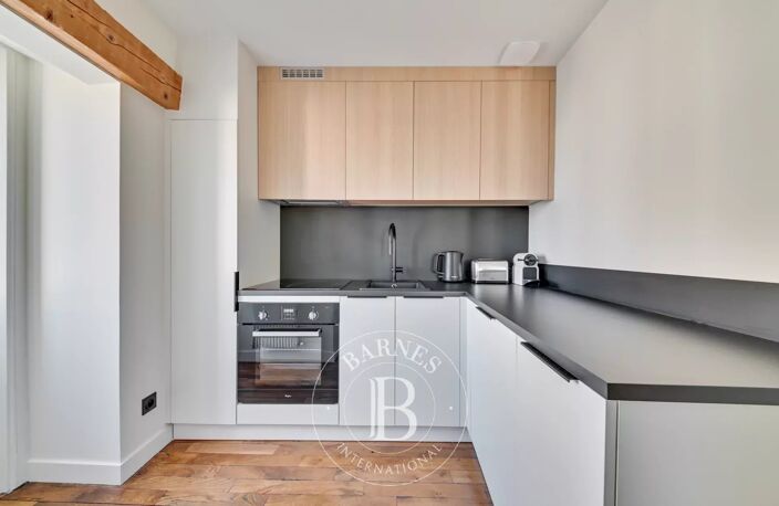 Lyon 2 - Bellecour - Appartement meublé et rénové de 66,45 m² - 2 Chambres — photo 3