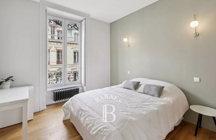Lyon 2 - Bellecour - Appartement meublé de 81,63 m² - Balcon - 2 Chambres — photo 4
