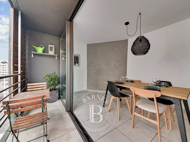 Lyon 7 - Jean Macé - Appartement meublé et rénové de 92,04 m² - Balcon - Garage double - 3 Chambres — photo 1
