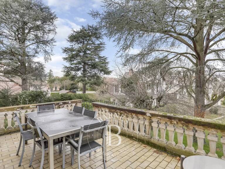 Lyon 3 - Monchat - Maison de ville de 249 m² - 6 chambres - Spa - Jacuzzi — photo 1