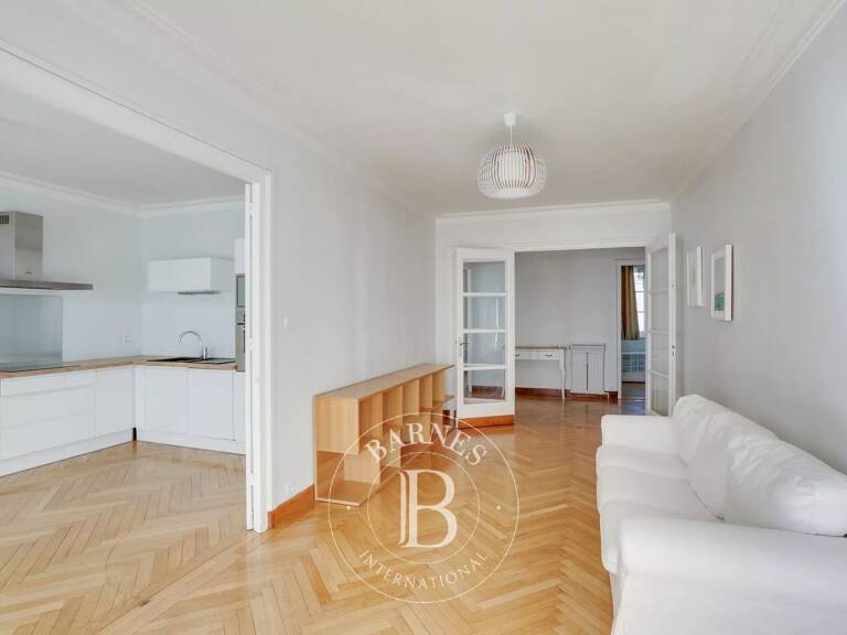 Lyon 6 - Vitton - Appartement meublé de 80.15 m² - Balcon - 2 Chambres — photo 1