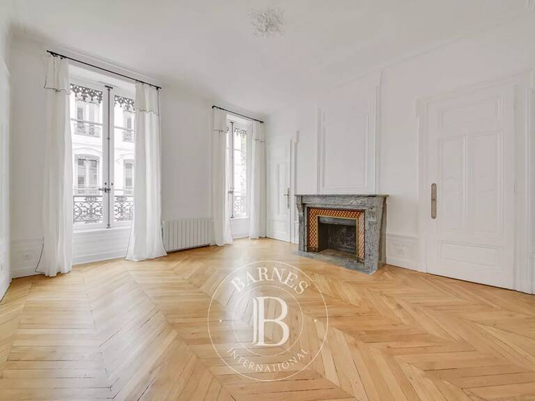 Lyon 6 - Foch - Appartement rénové de 79,11 m² - Cave - 2 Chambres — photo 1