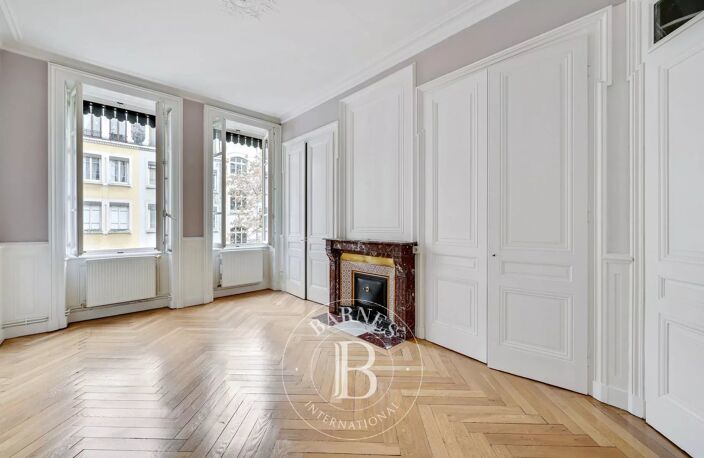 Lyon 6 - Molière / Vauban - Appartement non-meublé de 83,75 m² - Cave - 2 Chambres — photo 4