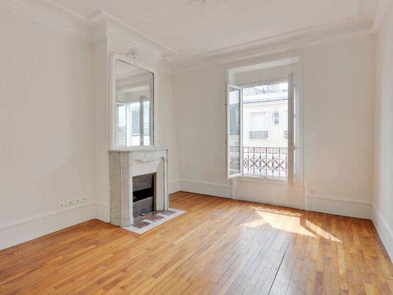 Rue d'Alembert — photo 1
