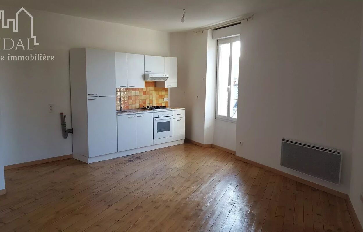 appartement 2 pièces 49 m2 à Saint-Chély-d'Apcher (48200)