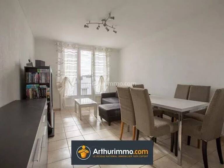 Appartement T4 avec garage — photo 1