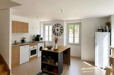 Appartement 4 pièces 750 €