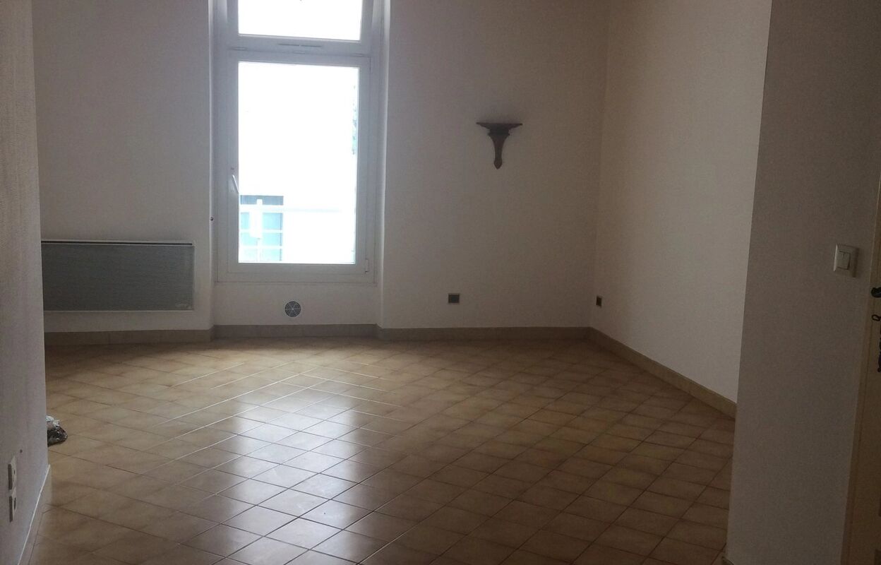 appartement 2 pièces 44 m2 à Digne-les-Bains (04000)