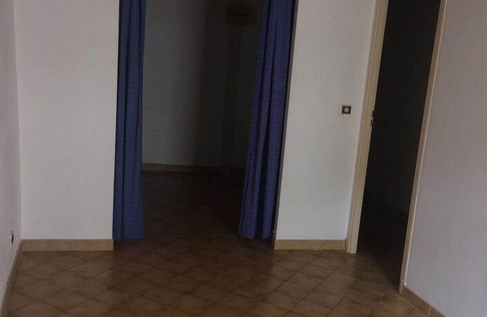 APPARTEMENT T2 — photo 4