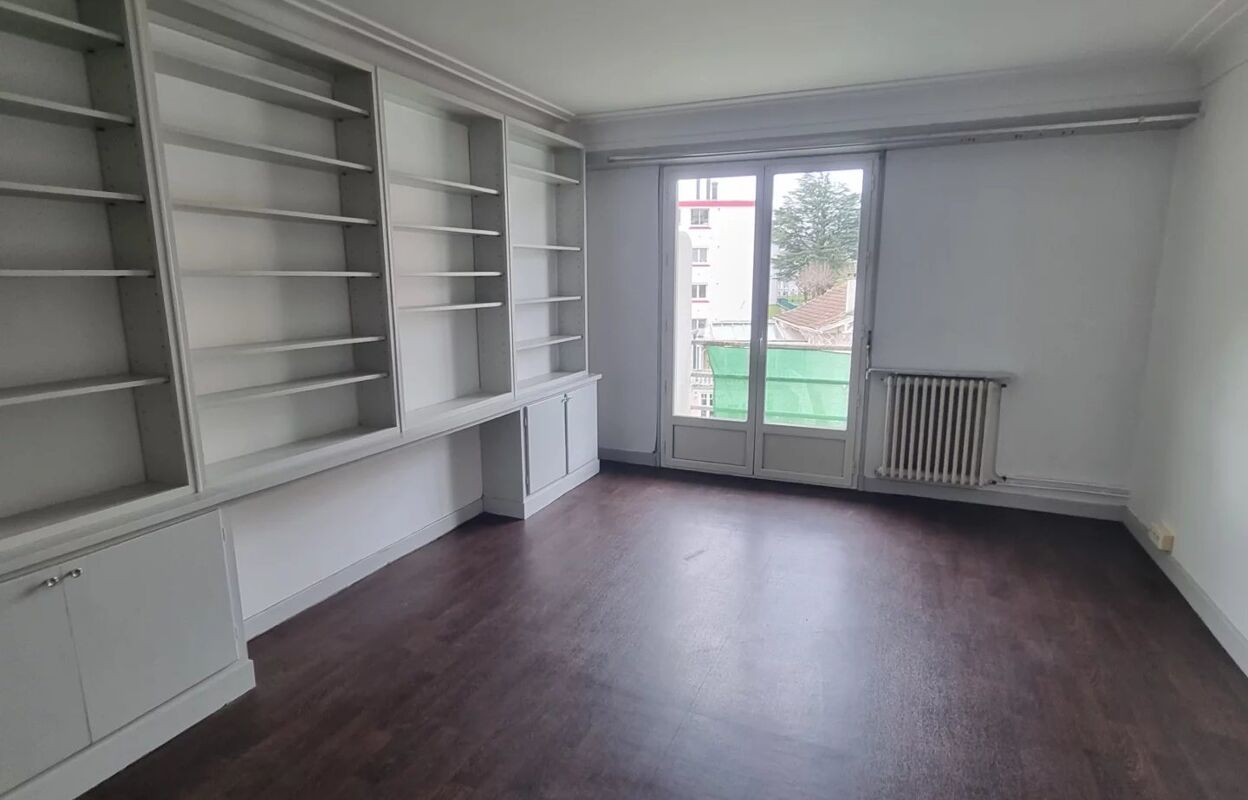 appartement 3 pièces 80 m2 à Lourdes (65100)