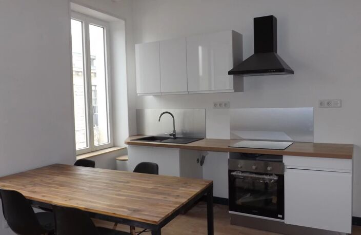 Appartement T2bis de 53,80m² à Niort — photo 2