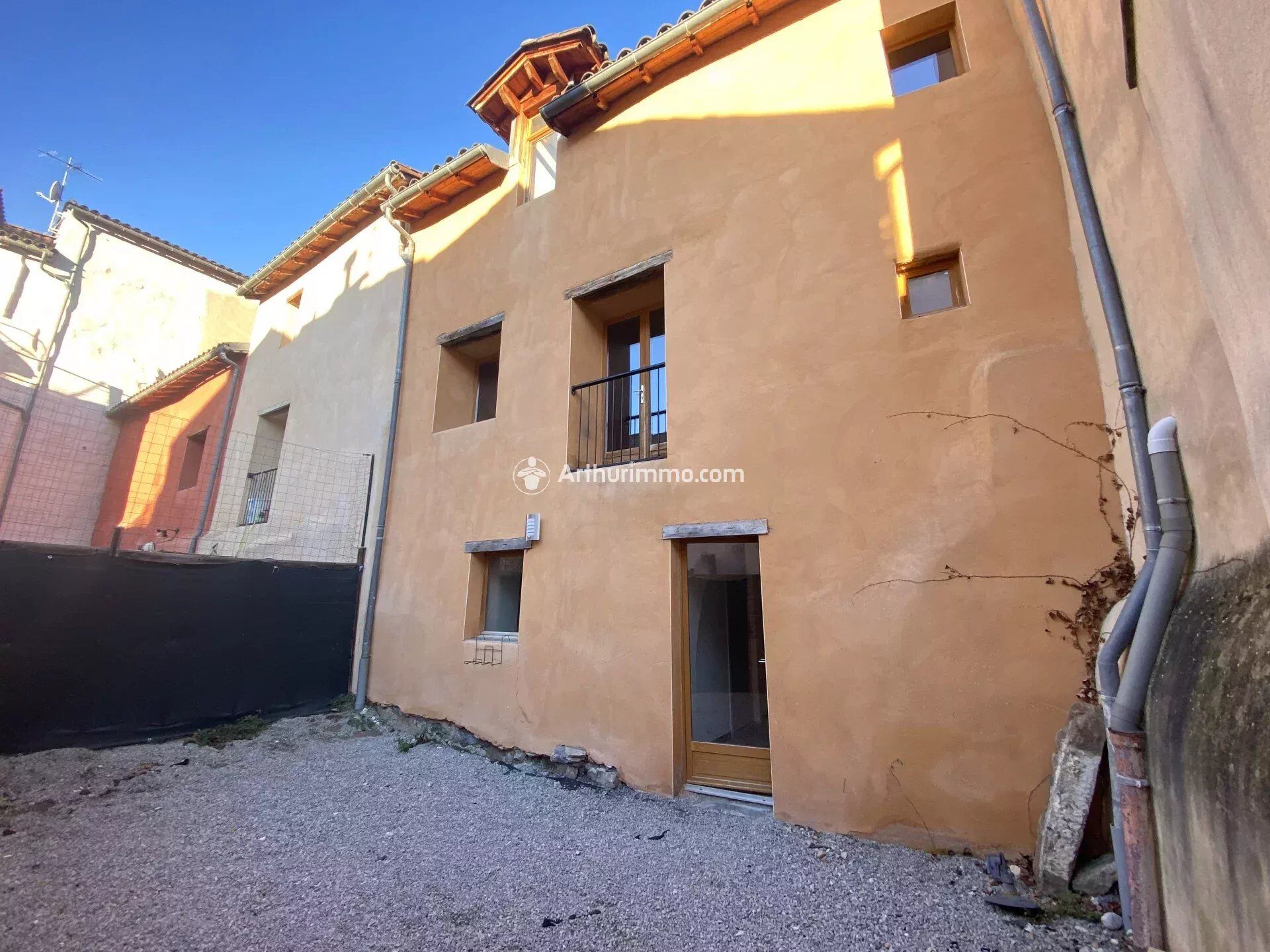 Maison 4 pièces 64 m² · à Millau · 64 m² · 136 000 €