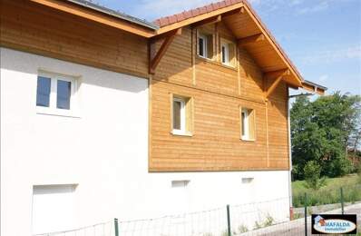 Loyer mensuel : 800 € CC — photo du bien