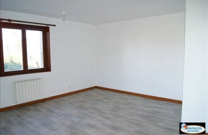 Loyer mensuel : 590 € CC — photo 2