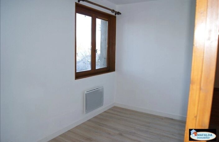 Loyer mensuel : 590 € CC — photo 4