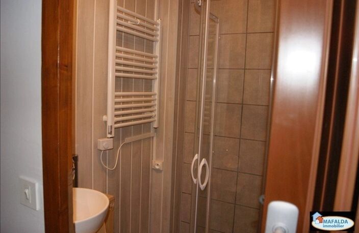 Loyer mensuel : 590 € CC — photo 5