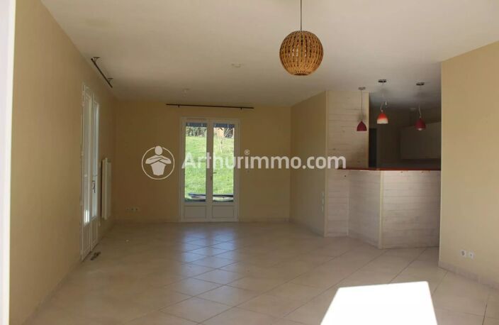 Bien vendu : Maison 3200 m² Saint-Germain-du-Salembre (24190) — photo 4