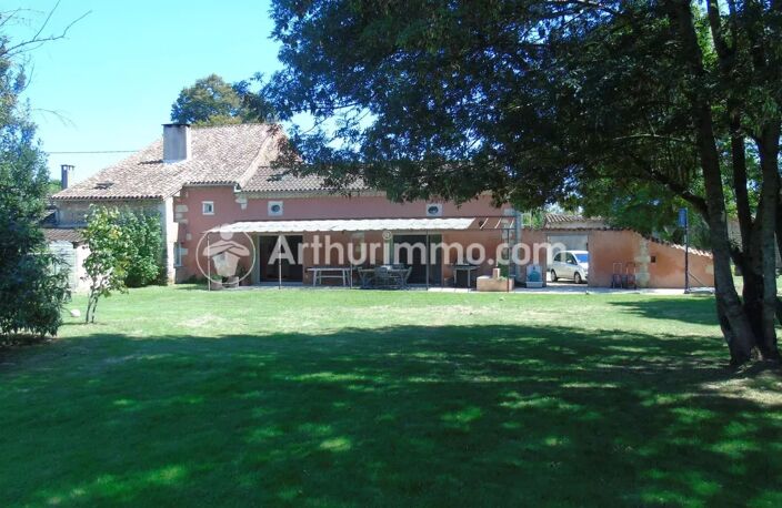 Bien vendu : Maison 3500 m² Neuvic (24190) — photo 3