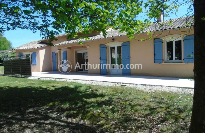 Bien vendu : Maison 1794 m² Saint-Astier (24110) — photo 2