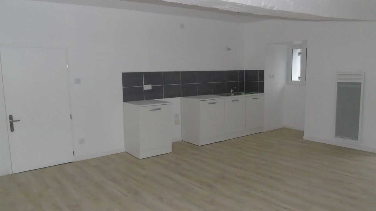 appartement 2 pièces 41 m2 à Saint-Aquilin (24110)