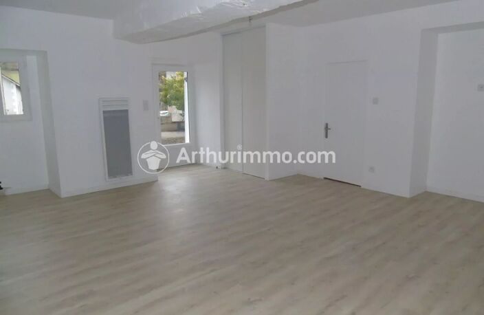 Bien vendu : Appartement 41 m² Saint-Aquilin (24110) — photo 2