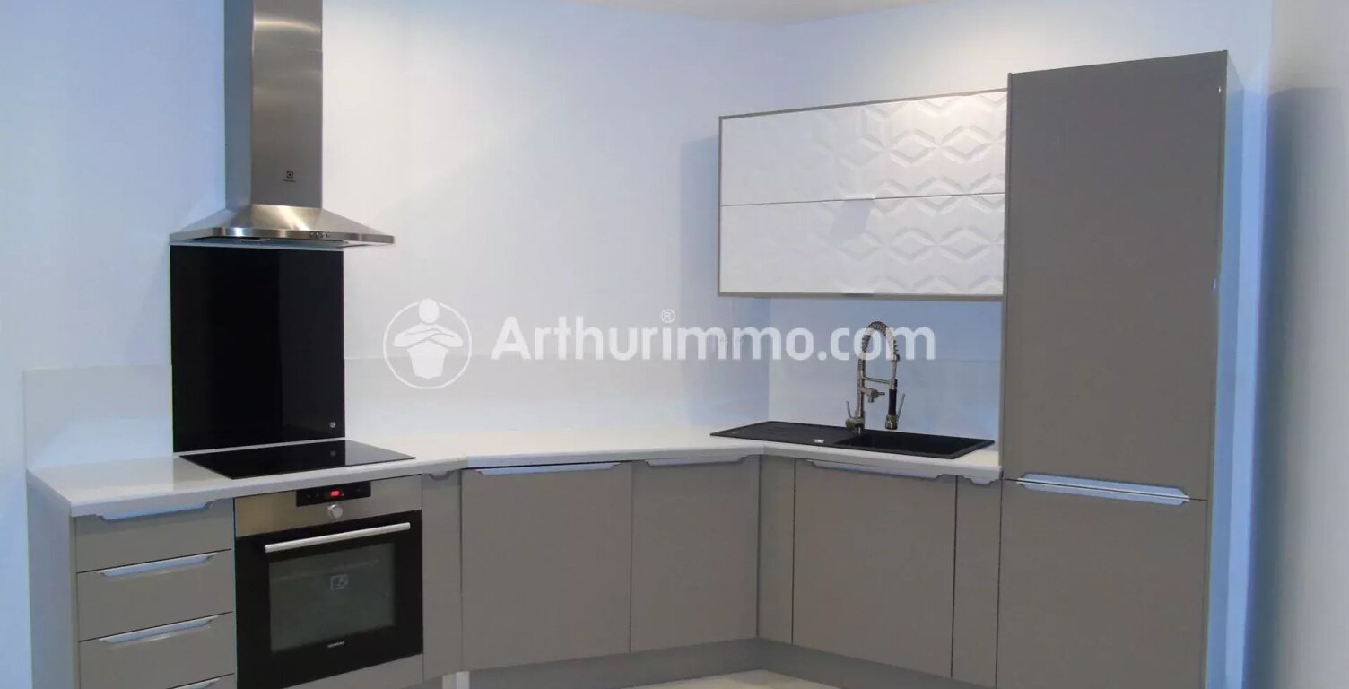 Bien vendu : Appartement 69 m² Neuvic (24190) — photo 1