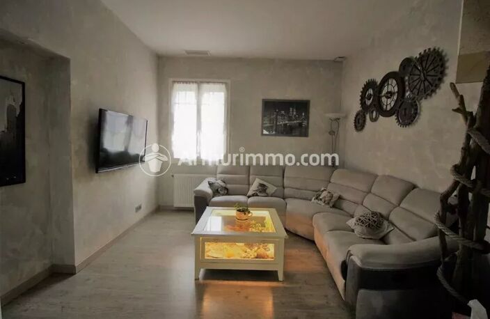 Bien vendu : Maison 533 m² Neuvic (24190) — photo 2