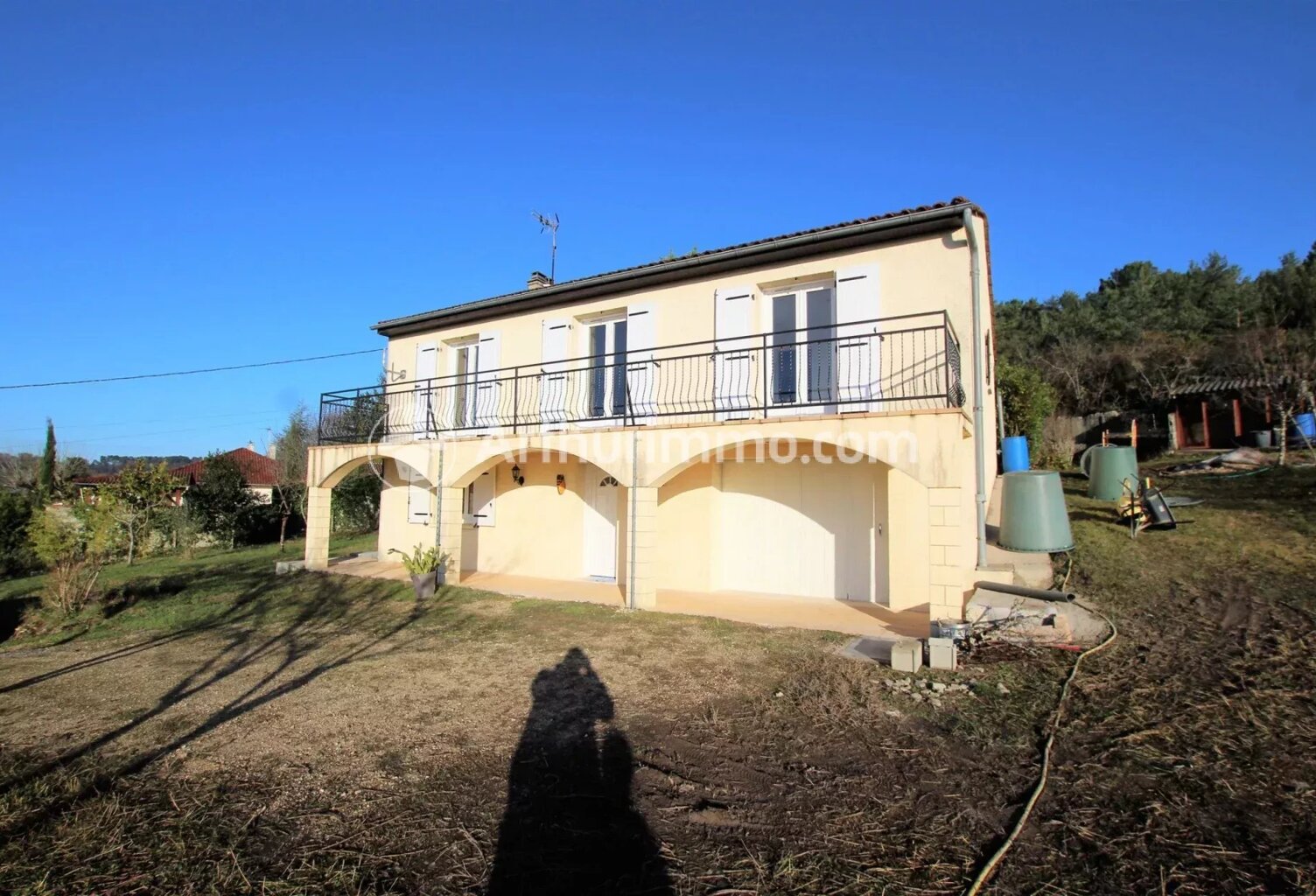 Bien vendu : Maison 1562 m² Léguillac-de-l'Auche (24110) — photo 1