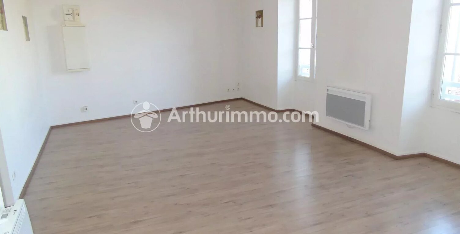 Bien vendu : Appartement 60 m² Saint-Astier (24110) — photo 1