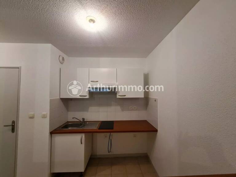 APPARTEMENT 2 Pièces SAINT ASTIER — photo 1