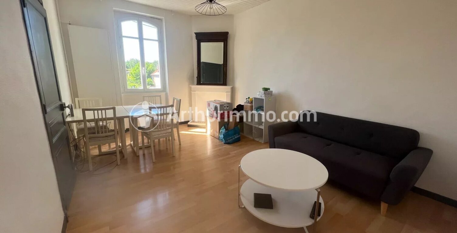 Appartement MEUBLE de centre ville 2 Pièces — photo 1