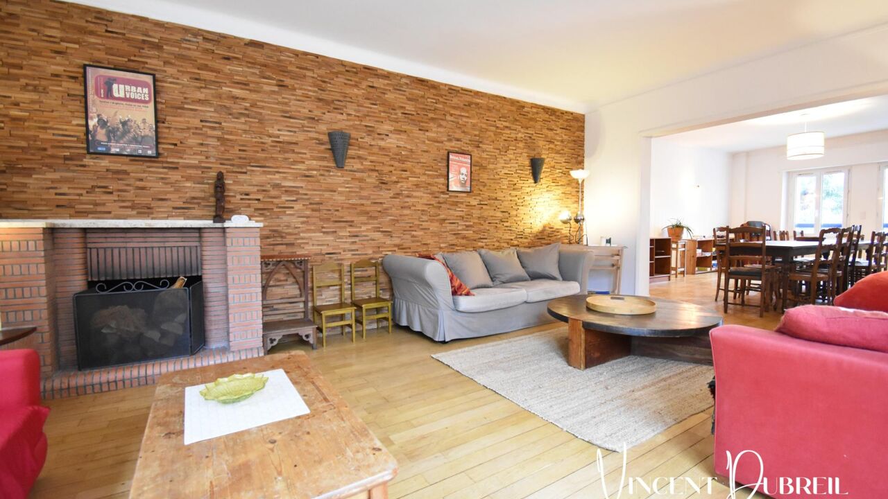 maison 8 pièces 202 m2 à vendre à Saint-Sébastien-sur-Loire (44230)