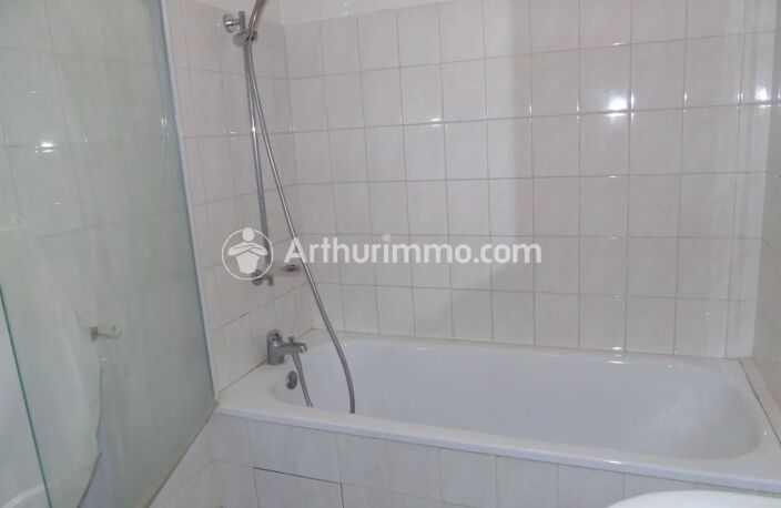 Bien vendu : Appartement 54 m² Saint-Astier (24110) — photo 4