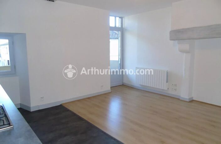 Bien vendu : Appartement 49 m² Saint-Astier (24110) — photo 3