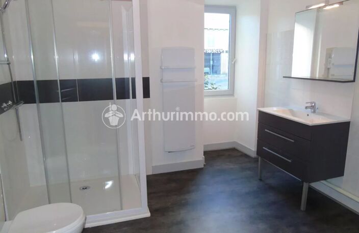 Bien vendu : Appartement 49 m² Saint-Astier (24110) — photo 4