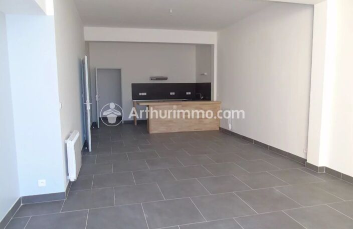 Bien vendu : Appartement 90 m² Saint-Astier (24110) — photo 3