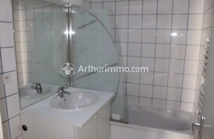 APPARTEMENT T 4 Centre ville — photo 5